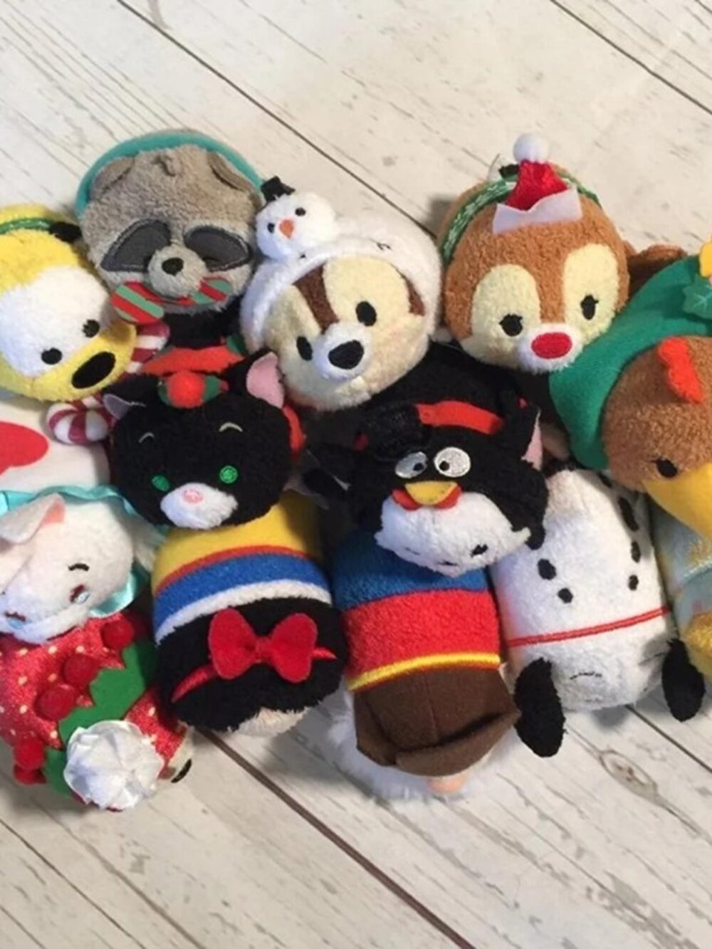 Disney Tsum Tsum Plush Bundle Lot Snow White Alice Strawberry Chipmunk and More